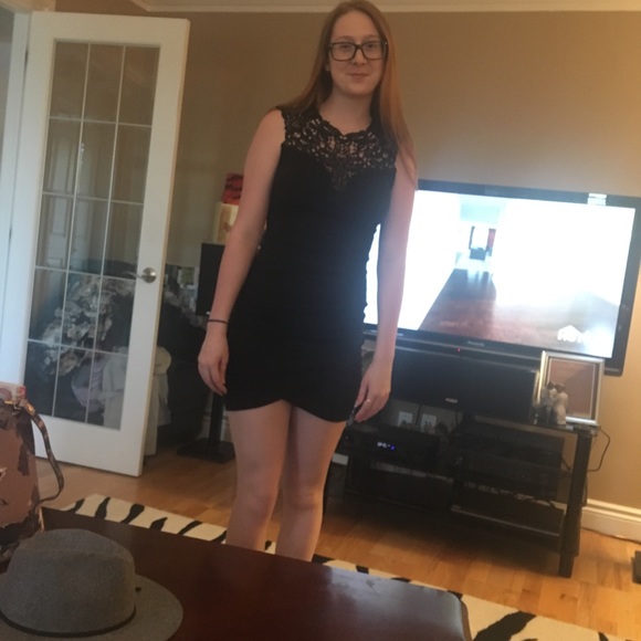 Ladies small/med - Picture 6 of 8